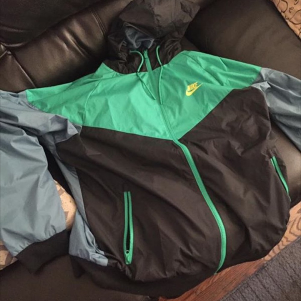 Nike hoody jacket